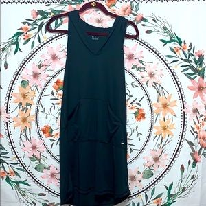 Women’s XL Nike LightWeight Athletic Dress